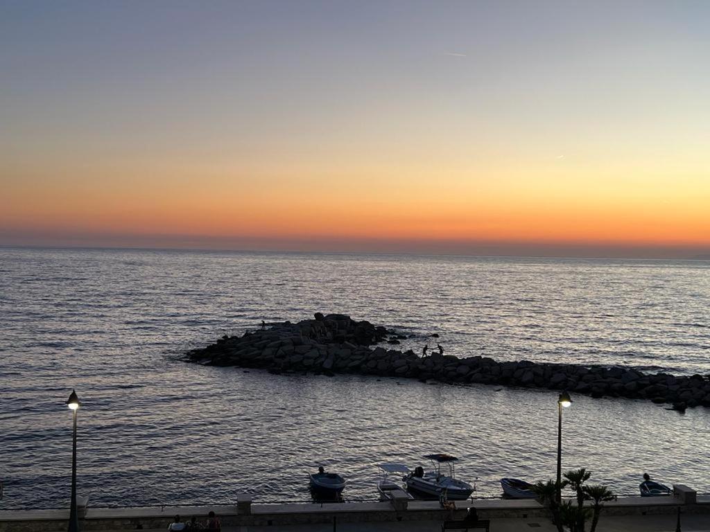 شقة Racconti Dal Mare سانتا ماريا دي كاستيلاباتي المظهر الخارجي الصورة